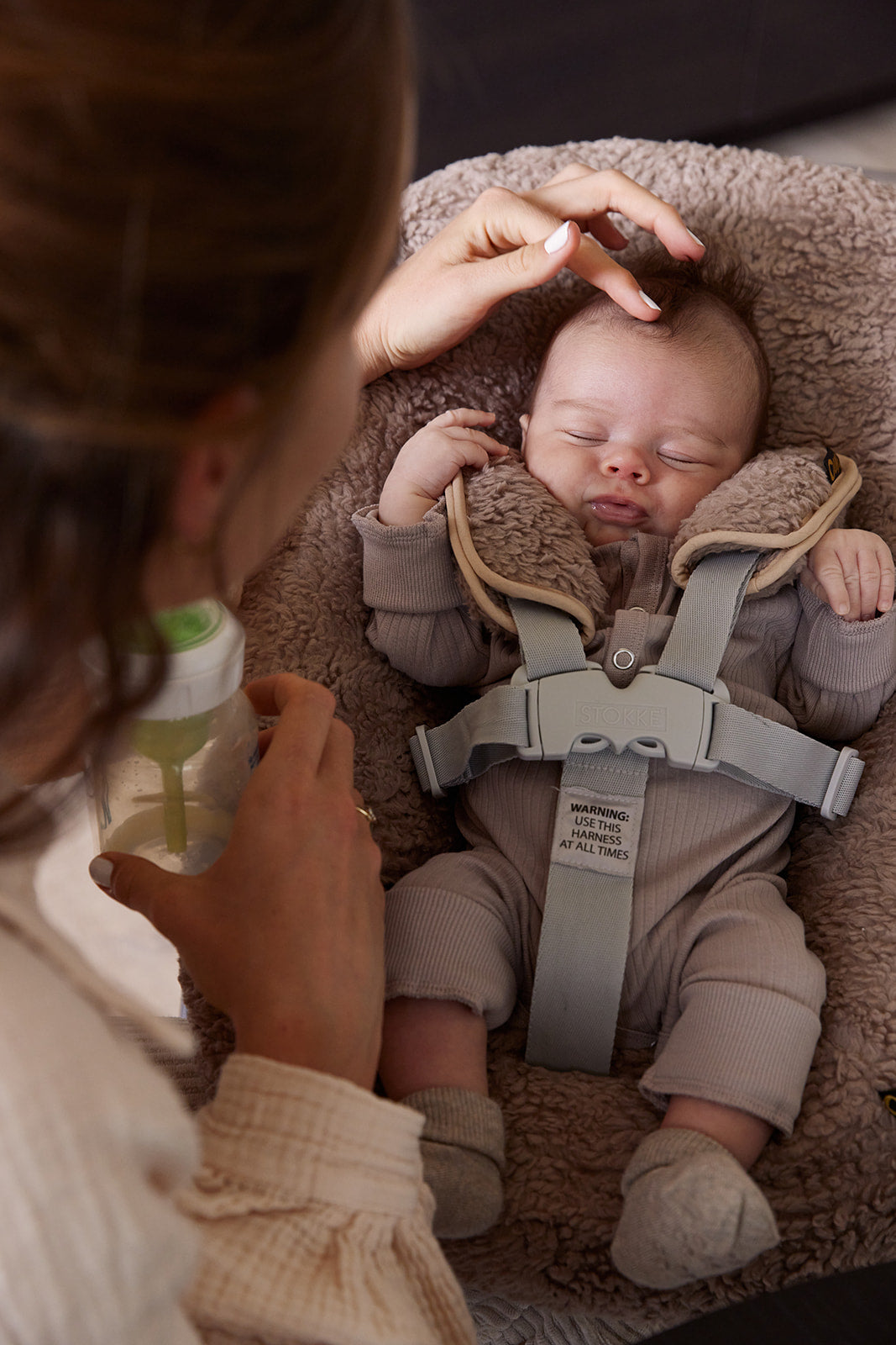 PRE-ORDER | Luxury Neues Modell | Stokke Newborn Cover | Teddy Taupe