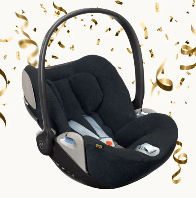 PRE-ORDER | Luxury Cybex Cloud Z2 Bezug | Schwarz Waffel | LIEFERUNG ENDE DEZ