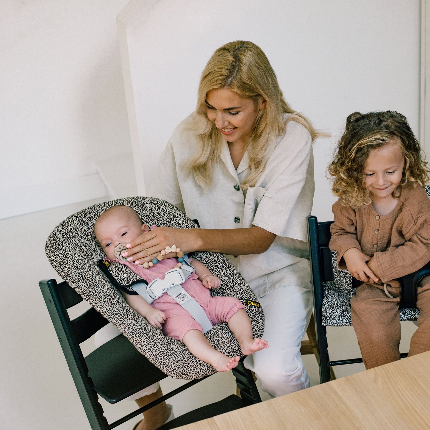 Neues Modell | Stokke Newborn Bezug | Sand Leopard
